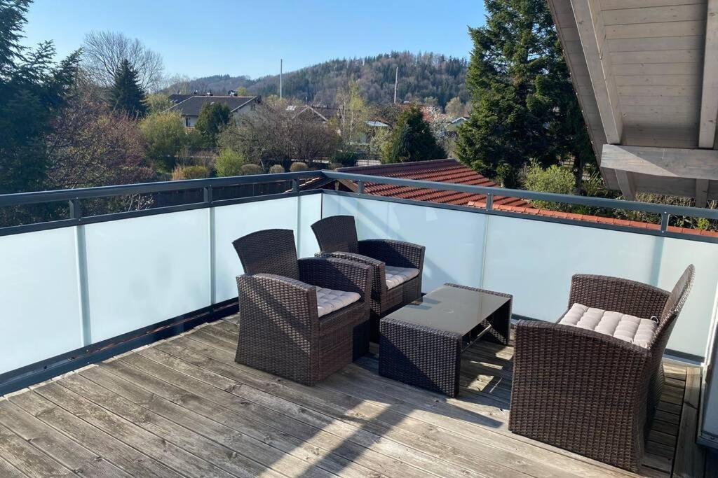 Lichtdurchflutete Mit Grosser Dachterrasse *